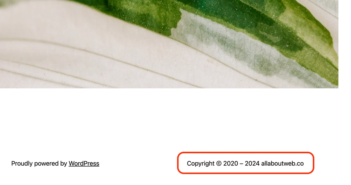 Wordpress copyright notice with dynamically changed year